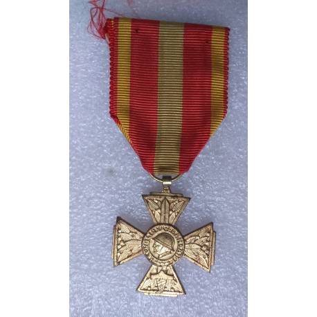 Croix du Combattant Volontaire 1939-1945 (avec dates)