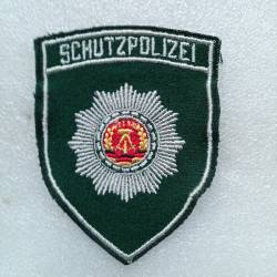 DDR : SCHUTZPOLIZEI  brodé (tissu)