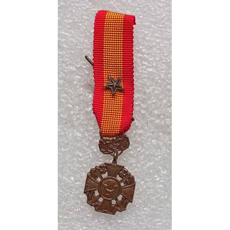 Croix de la Vaillance Vietnamienne réduction