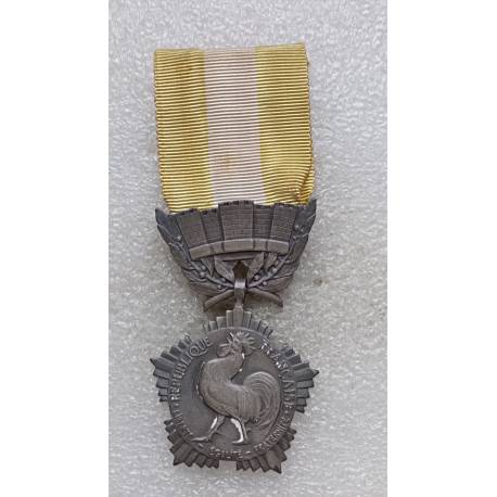 Médaille d'Honneur Régionale, Départemental et Communale (coq) classe argent