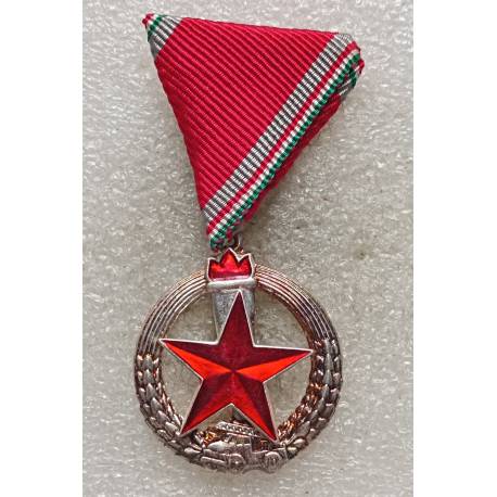Hongrie : Médaille d'Honneur des Sapeurs Pompiers