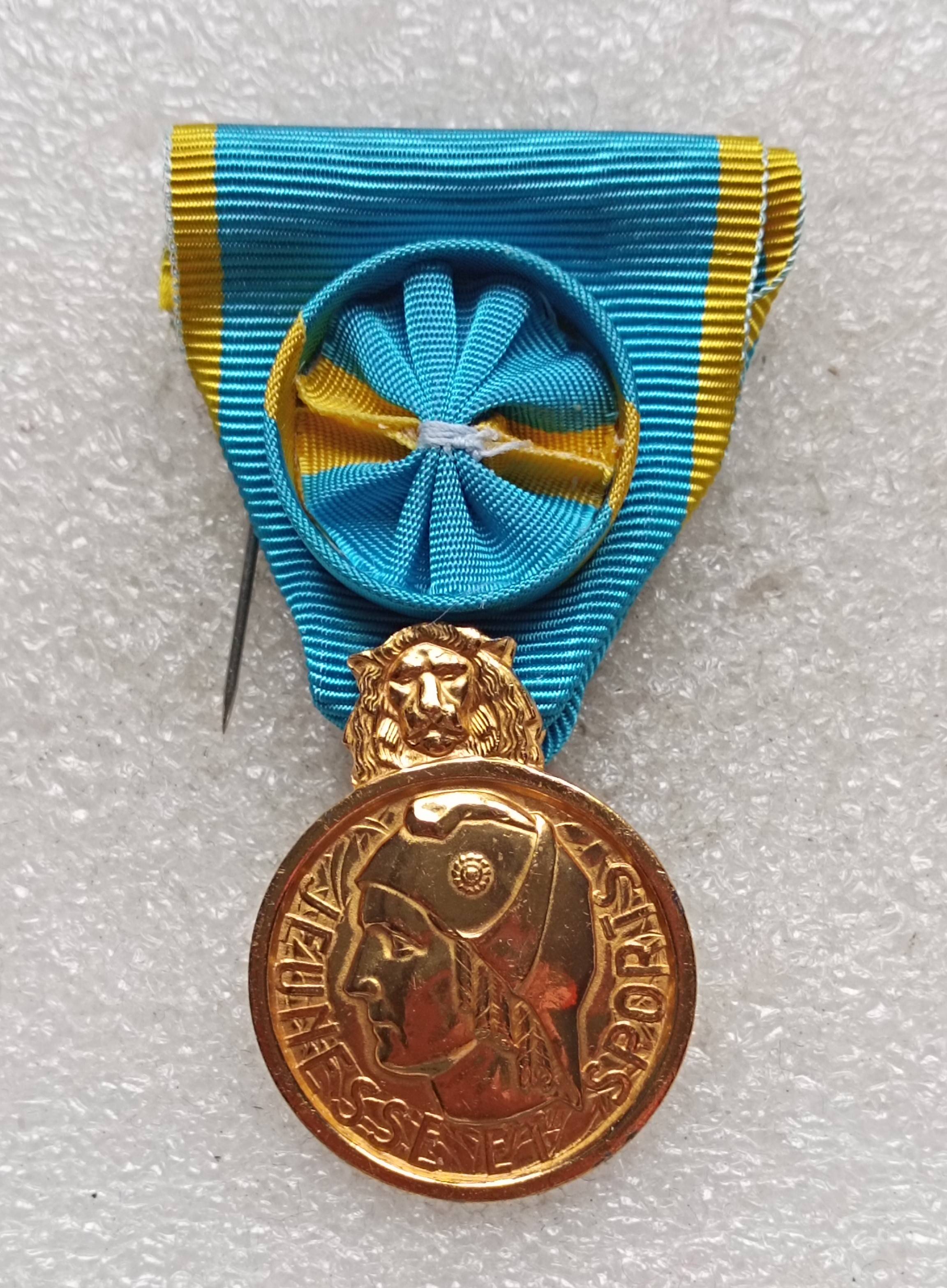 Antique French Bronze Charm Medallion Pendant Medal Education Physique Et Sport With Lion. ( C 31 ) - UK