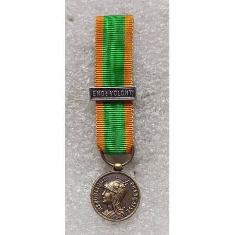 Médaille des Engagés Volontaires avec agrafe (réduction)