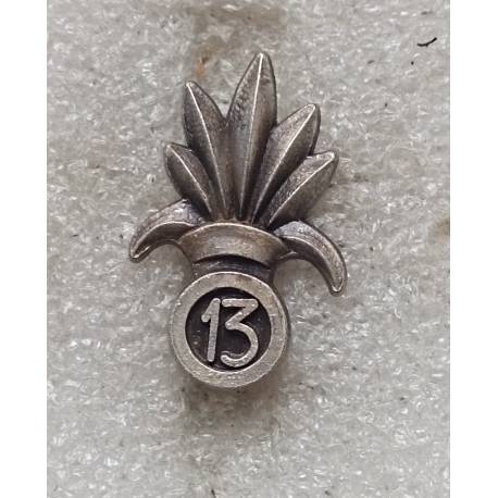 13e Demie Brigade de la Légion Etrangère insigne de coiffure  RETIRAGE