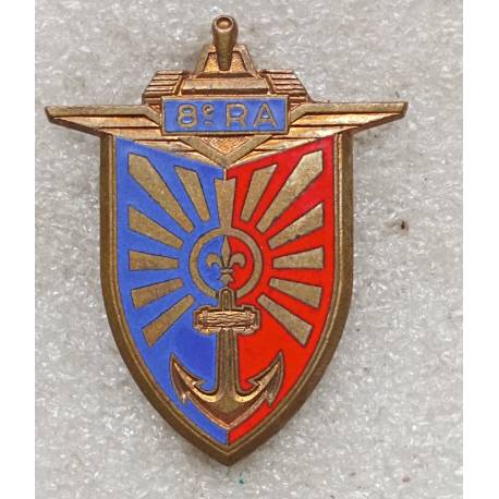 8e Régiment d'Artillerie avec sigle émail