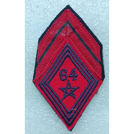 64e Régiment d'Artillerie d'Afrique - losange de bras caporal