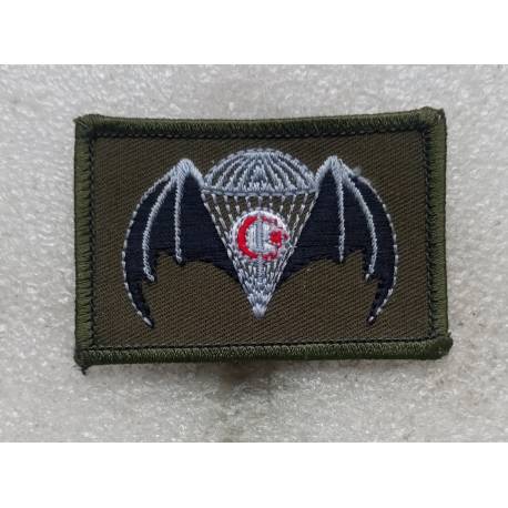 TUNISIE : Brevet parachutiste  commando (tissu)