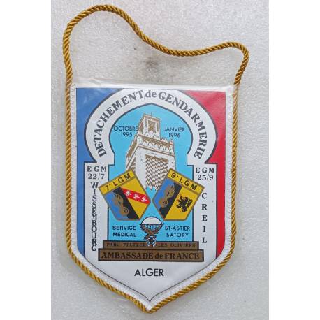 Fanion du Détachement de Gendarmerie EGM 22/7 et 25/9 Ambassade de France ALGER 1995-1996  11,5x15,5cm