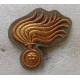 ITALIE : Carabinieri insigne de casquette (en canetille) (tissu)