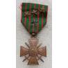 Croix de Guerre 1914-1918 avec 3 étoiles bronze et 1 étoile argent