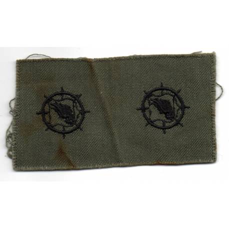 paire de col du transportation corps