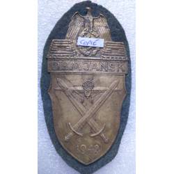 Allemagne 3e Reich : Plaque DEMJANSK 1942 (copie)